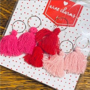 NWT 6 Count Wine Tassle Charms NEW